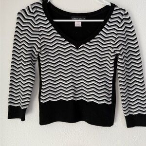 Vintage Y2K Absolutely Creative Worldwide V-Neck Chevron Knit Sweater Small